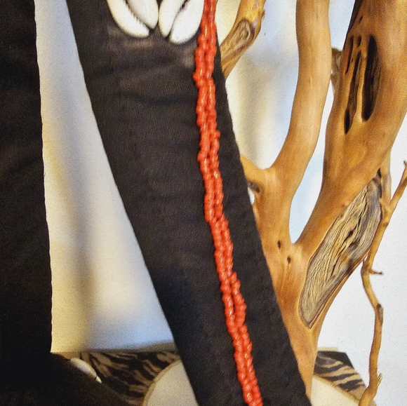 GHANA Handmade Cowrie Shell Red Beaded Canvas Handbag Vintage - Picture 3 of 5